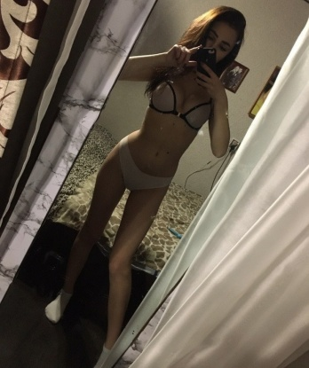 Анкета проститутки Екатерина - город Невинномысск, 19 лет, №14931